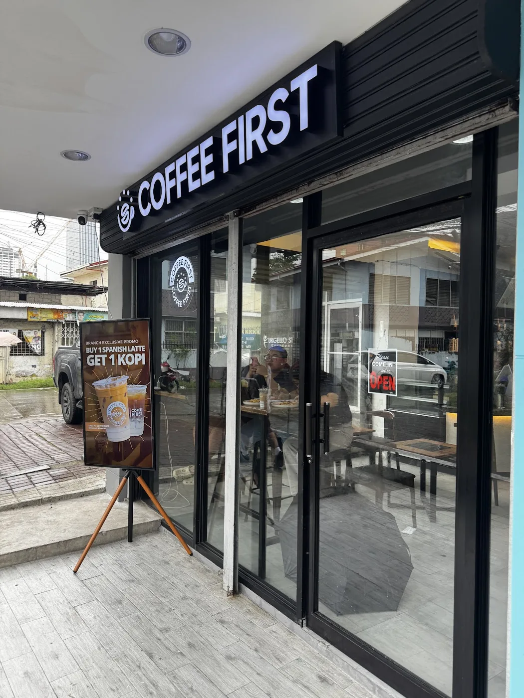 Coffee First Urgello storefront